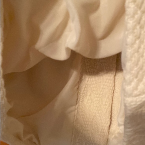 Vintage Boyne Valley Wool
Knit Coat Ivory
Handcrafted Lined Buttons
Pockets Med - Picture 10 of 11